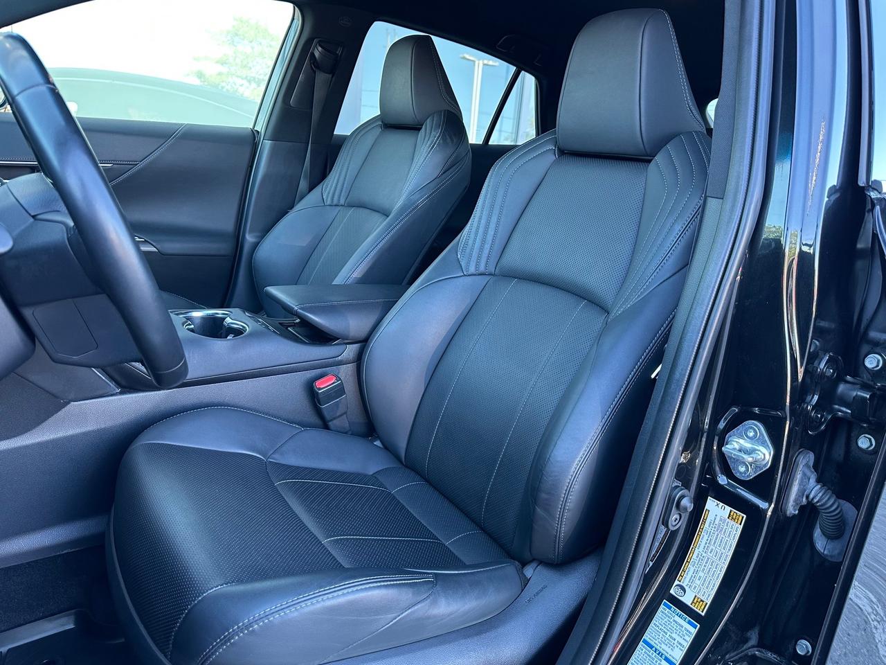 2022 Toyota Venza XLE-NEW TIRES+BRAKES! Photo