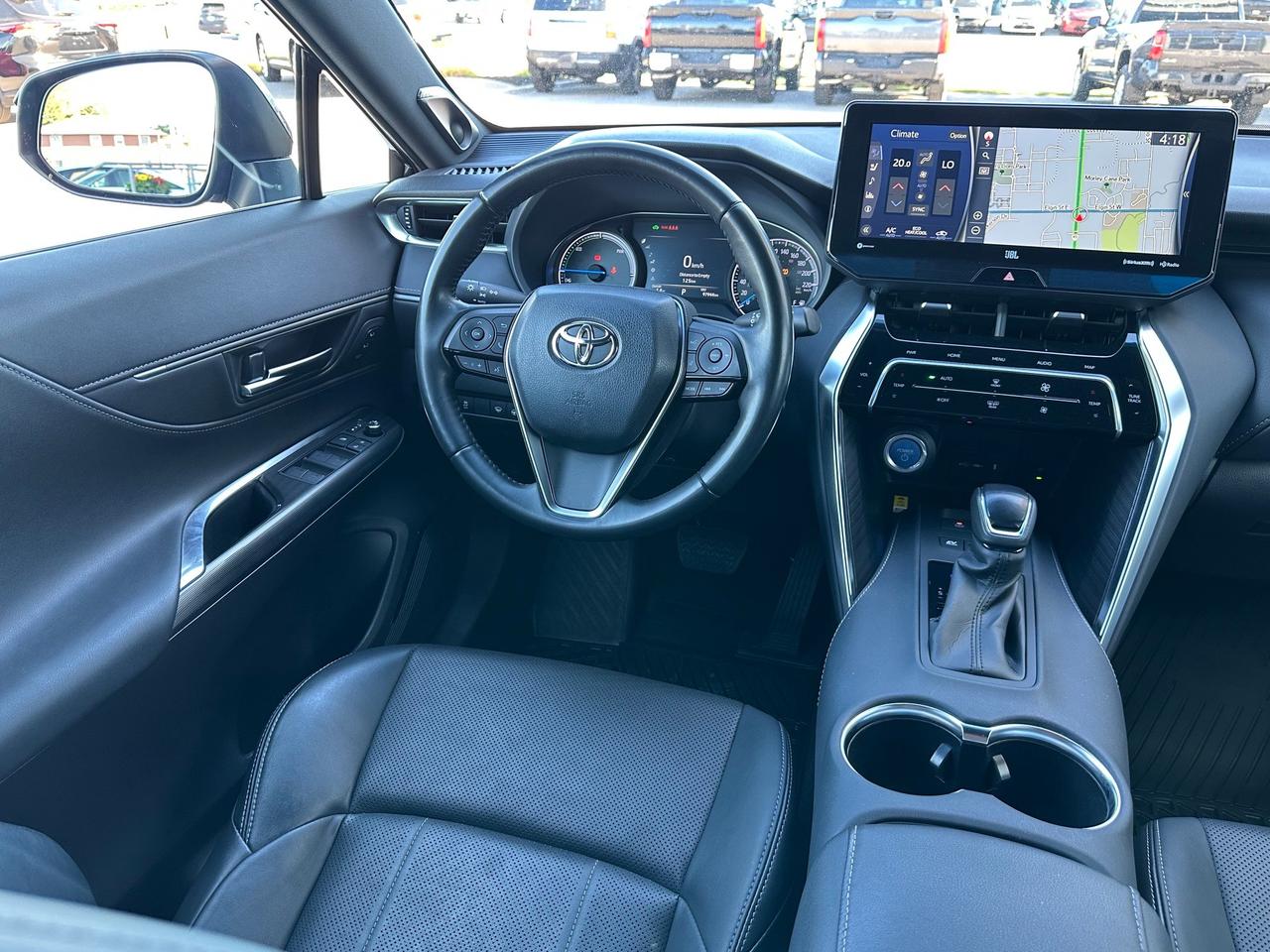 2022 Toyota Venza XLE-NEW TIRES+BRAKES! Photo