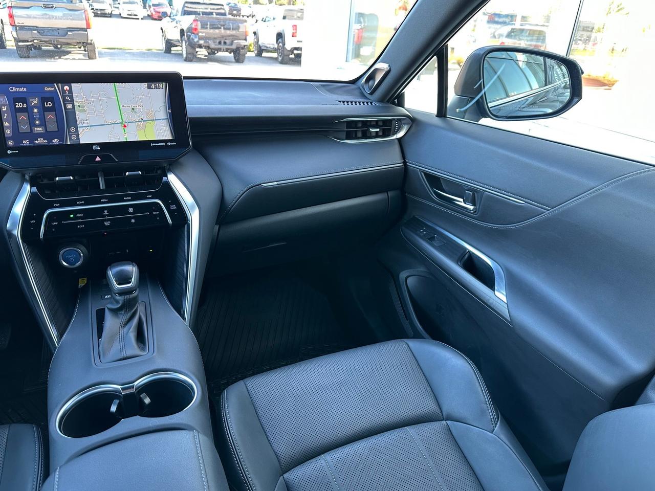 2022 Toyota Venza XLE-NEW TIRES+BRAKES! Photo