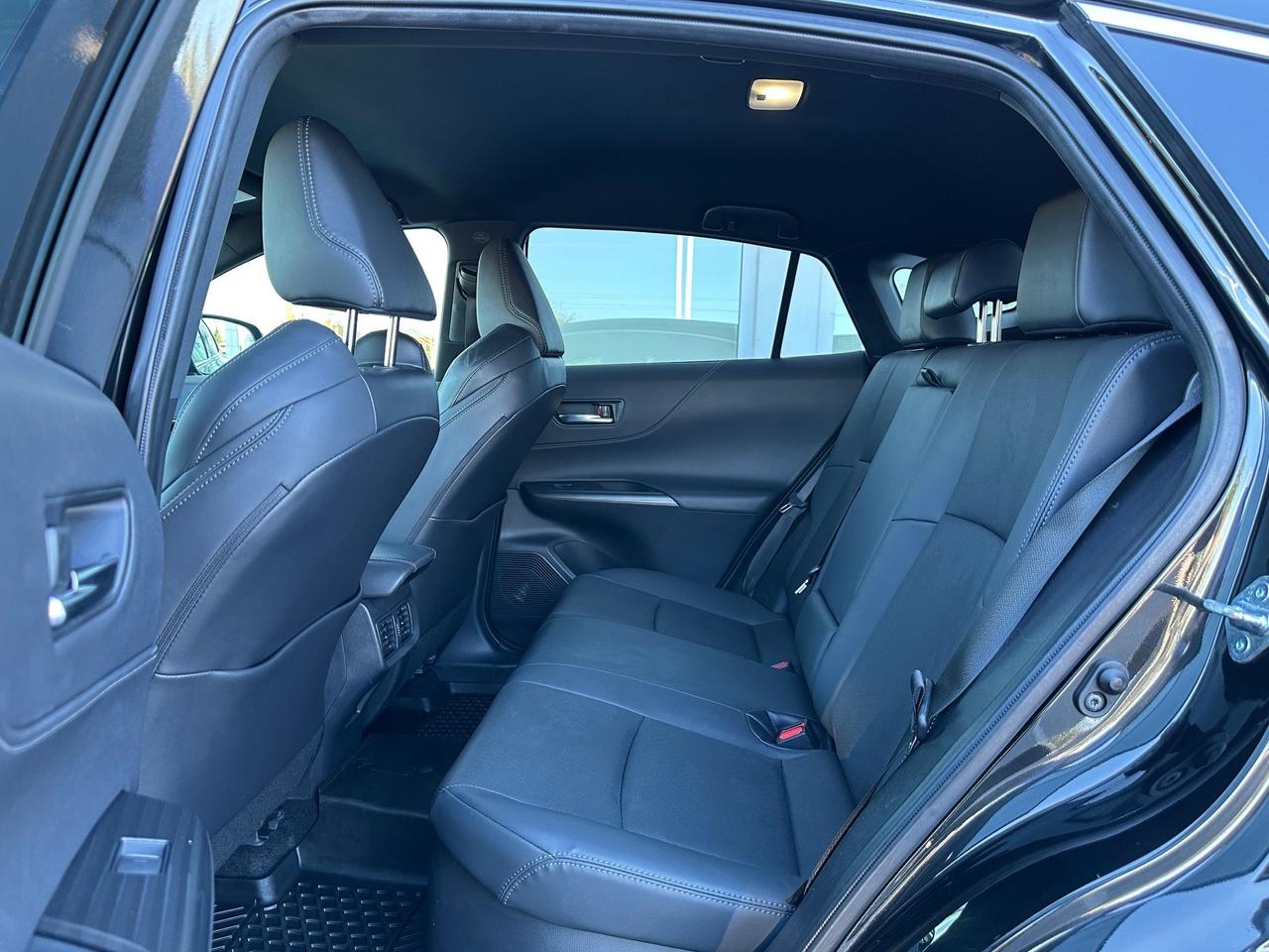 2022 Toyota Venza XLE-NEW TIRES+BRAKES! Photo