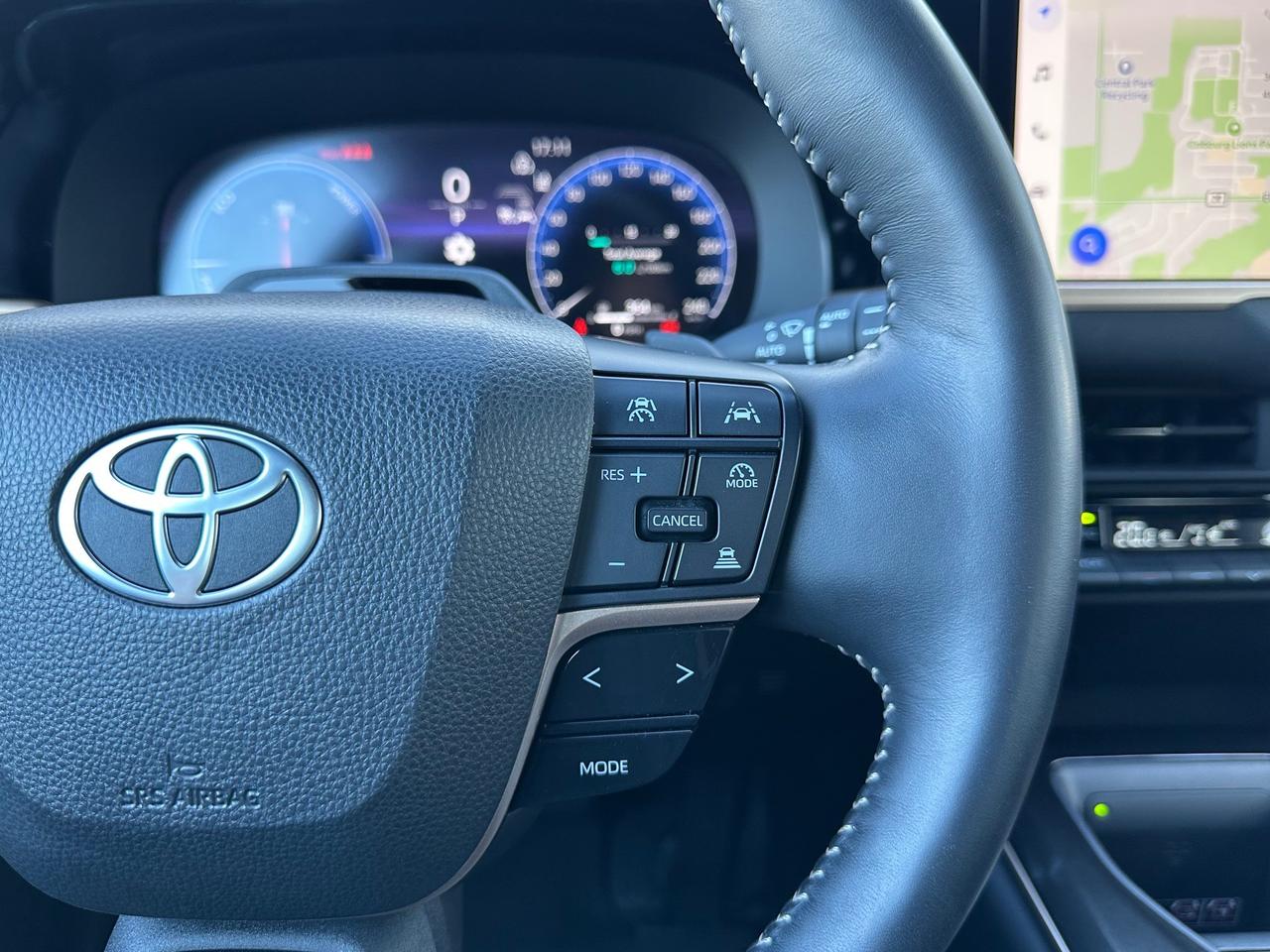 2025 Toyota Crown Signia Limited LIMITED ADVANCED TECH! Photo