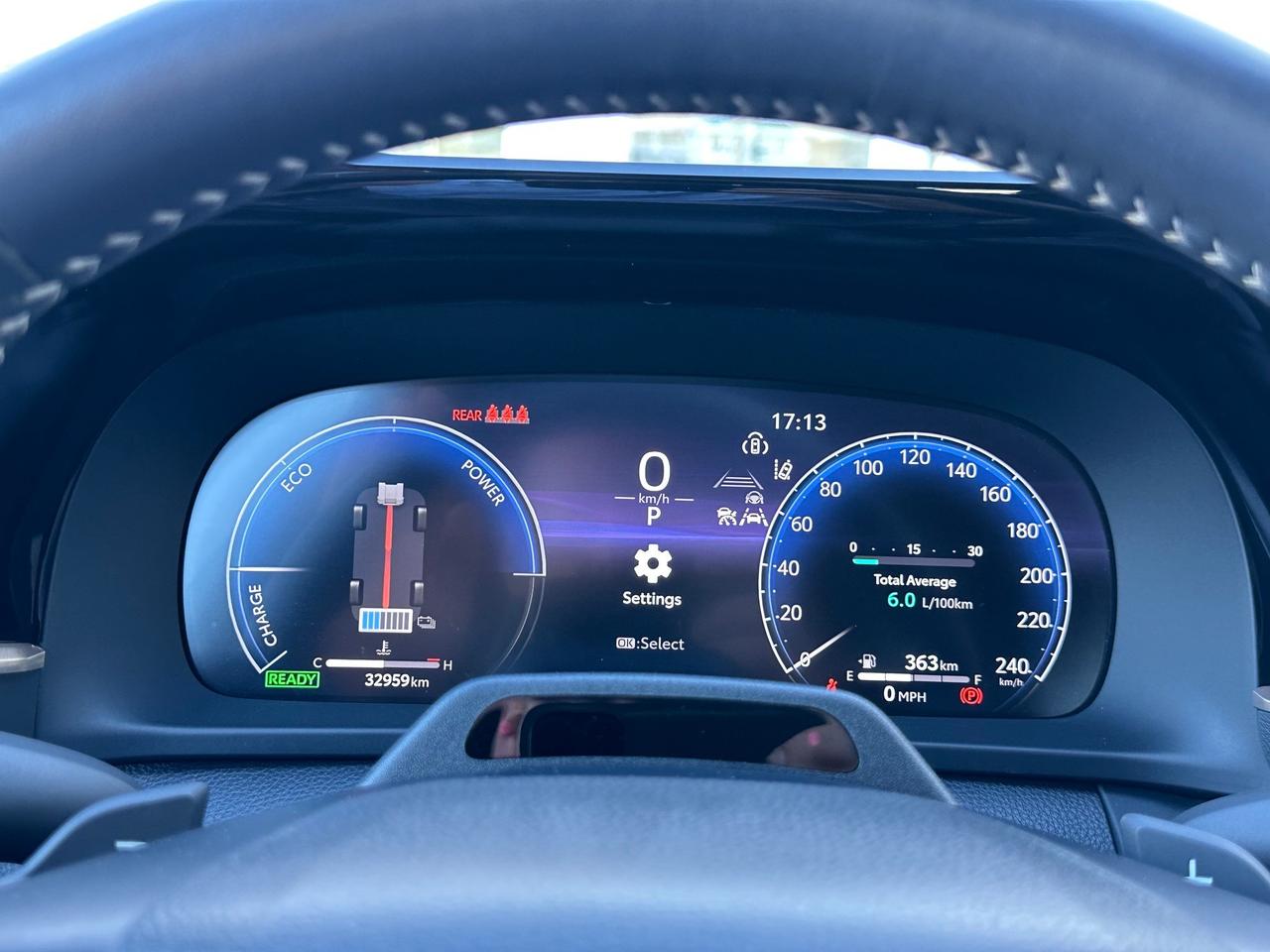 2025 Toyota Crown Signia Limited LIMITED ADVANCED TECH! Photo