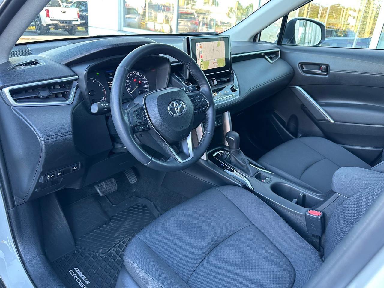 2023 Toyota Corolla Cross LE AWD! Photo