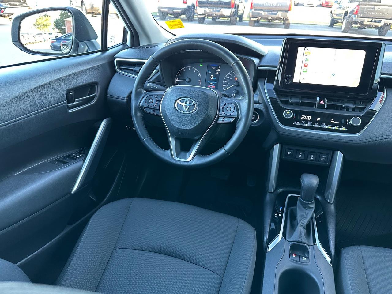 2023 Toyota Corolla Cross LE AWD! Photo