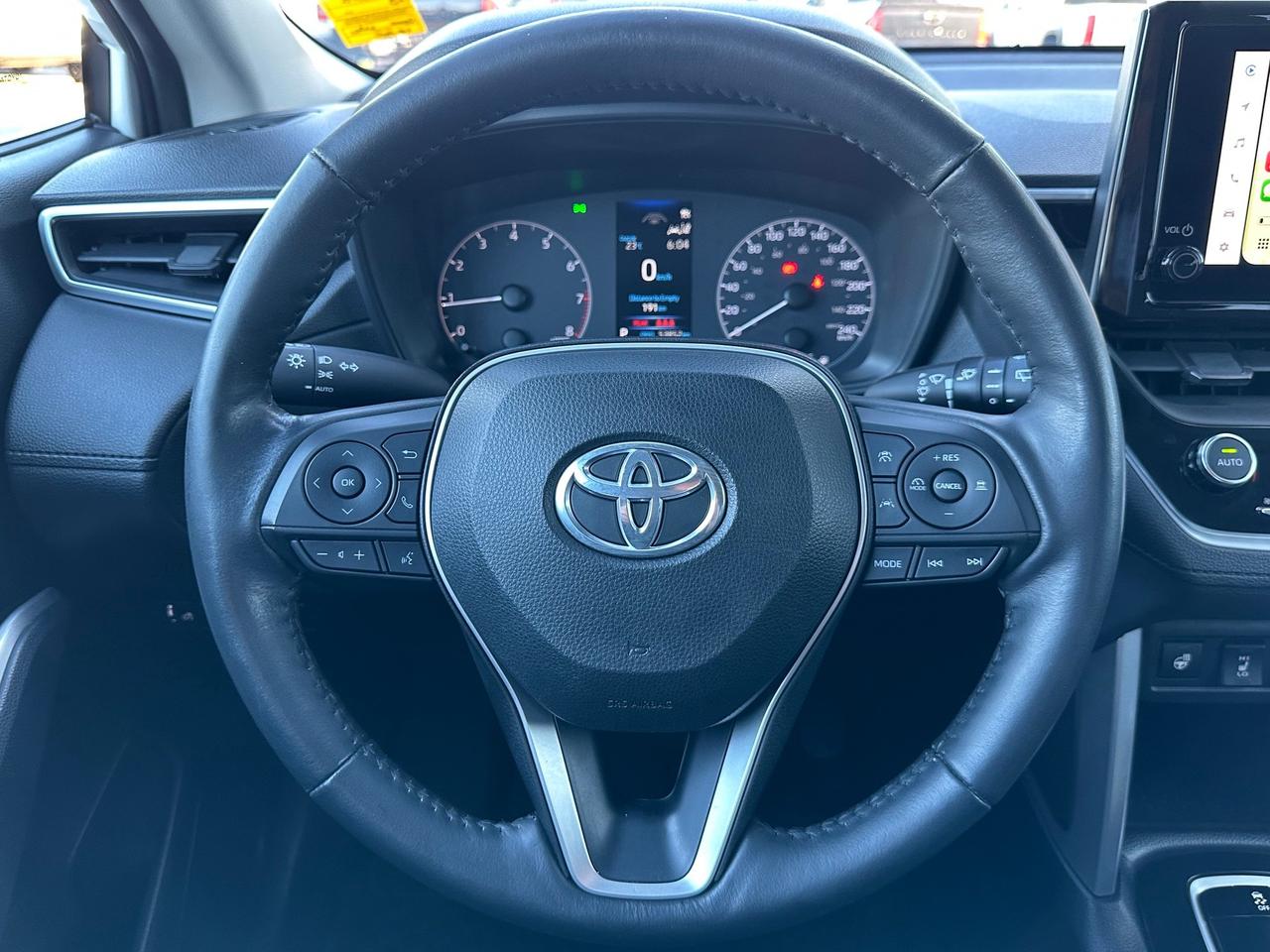 2023 Toyota Corolla Cross LE AWD! Photo