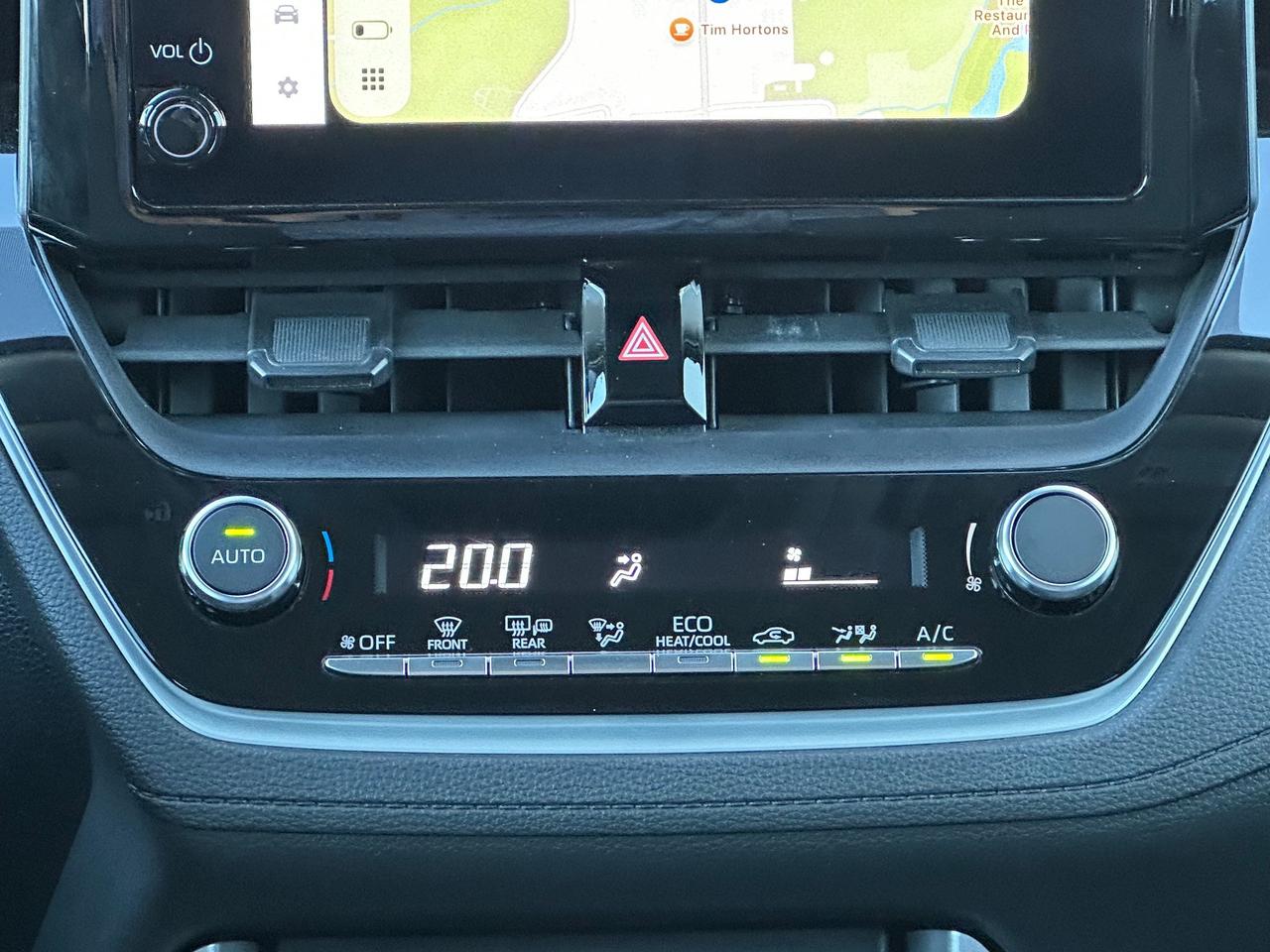 2023 Toyota Corolla Cross LE AWD! Photo