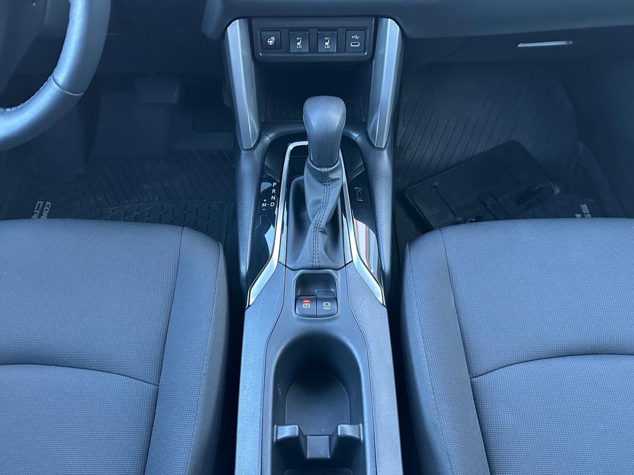 2023 Toyota Corolla Cross LE AWD! Photo