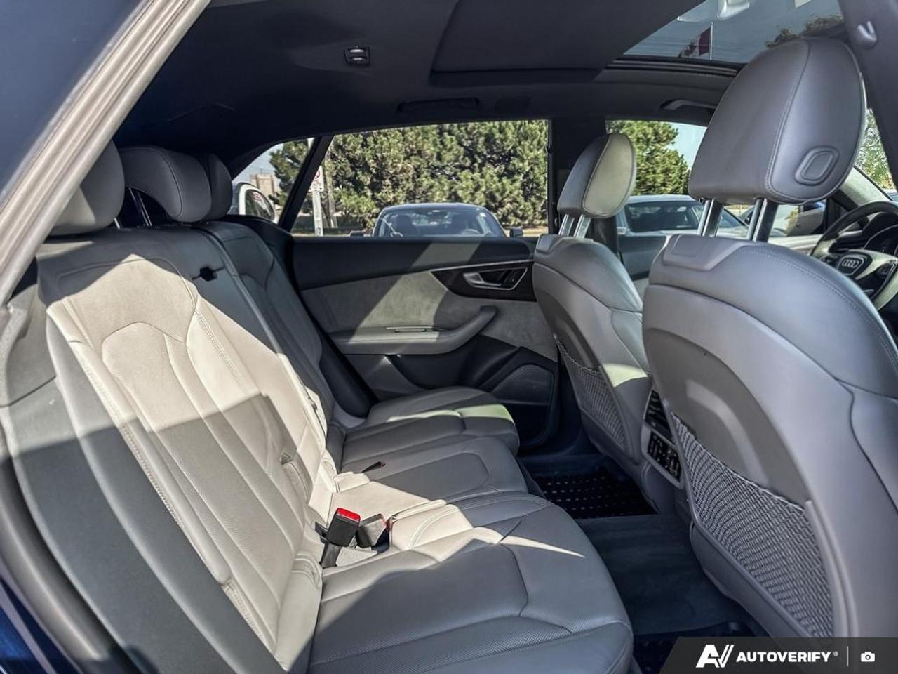 2019 Audi Q8 55 Technik S-LINE|22 WHLS|DRIVER ASSIST PK|LEATHER PK|B&O 3D Photo