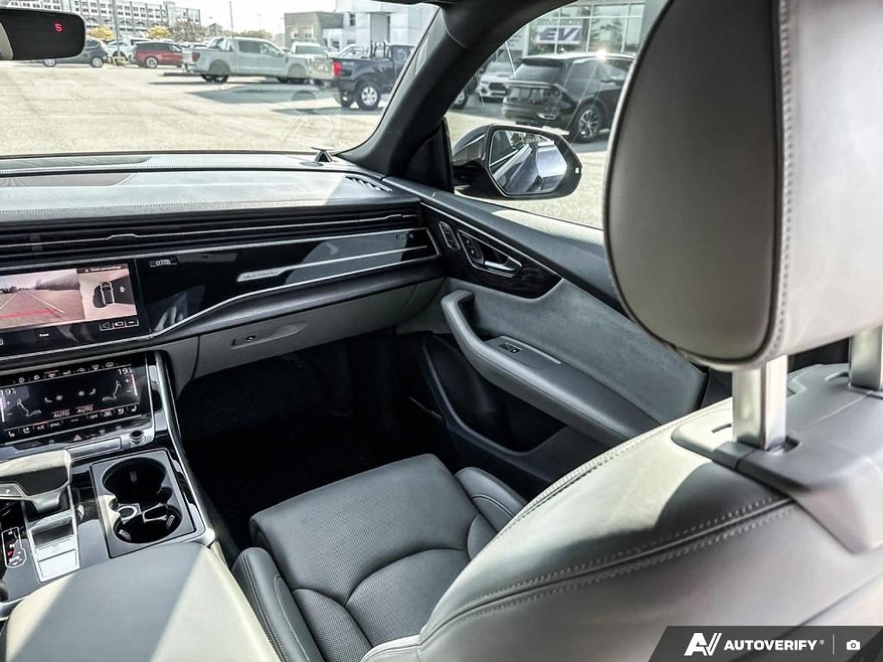 2019 Audi Q8 55 Technik S-LINE|22 WHLS|DRIVER ASSIST PK|LEATHER PK|B&O 3D Photo