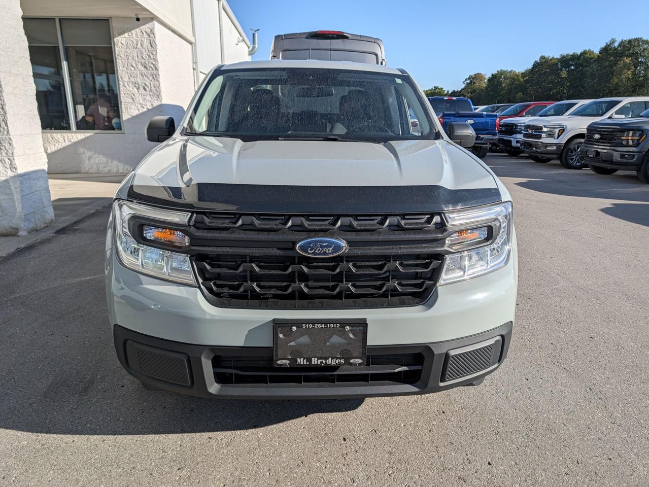 2024 Ford Maverick XL FWD SUPERCREW Photo1