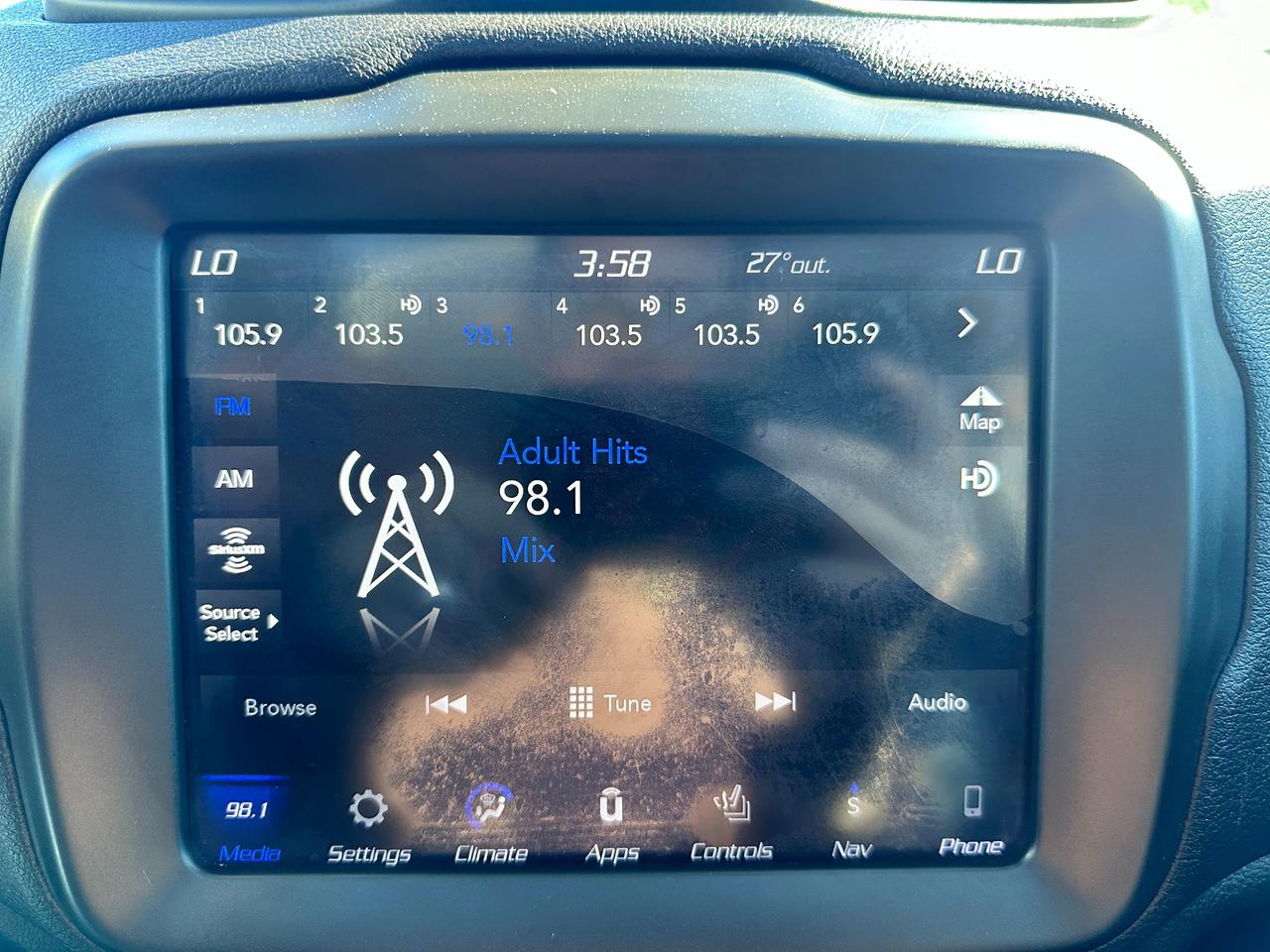 2018 Jeep Renegade Trailhawk4X4 Heated Leather PanoRoof NAV XM RvCam Photo