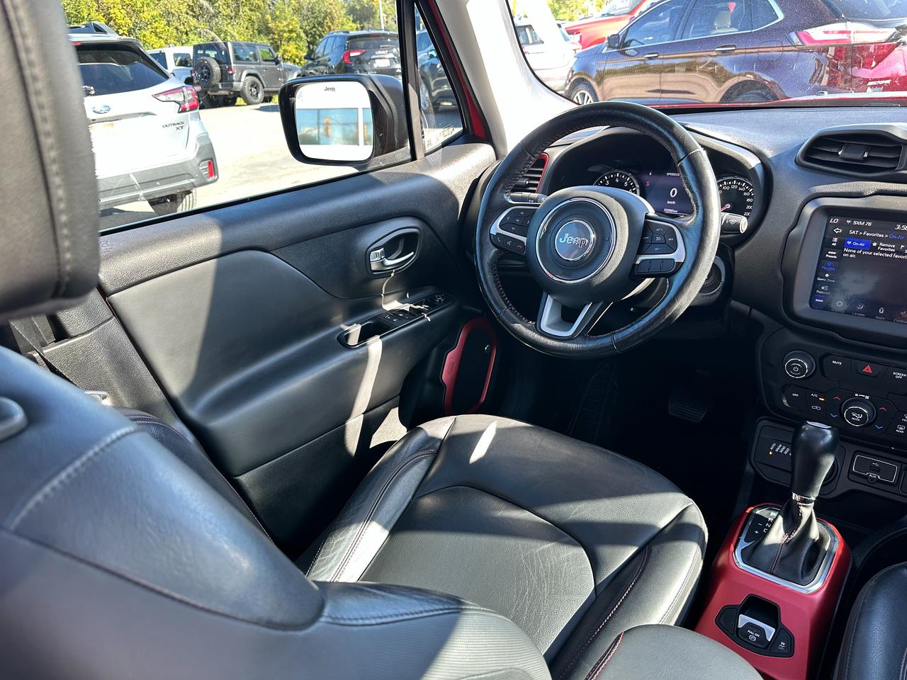 2018 Jeep Renegade Trailhawk4X4 Heated Leather PanoRoof NAV XM RvCam Photo