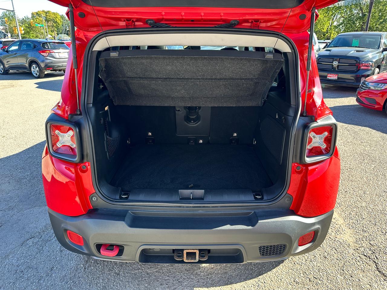 2018 Jeep Renegade Trailhawk4X4 Heated Leather PanoRoof NAV XM RvCam Photo