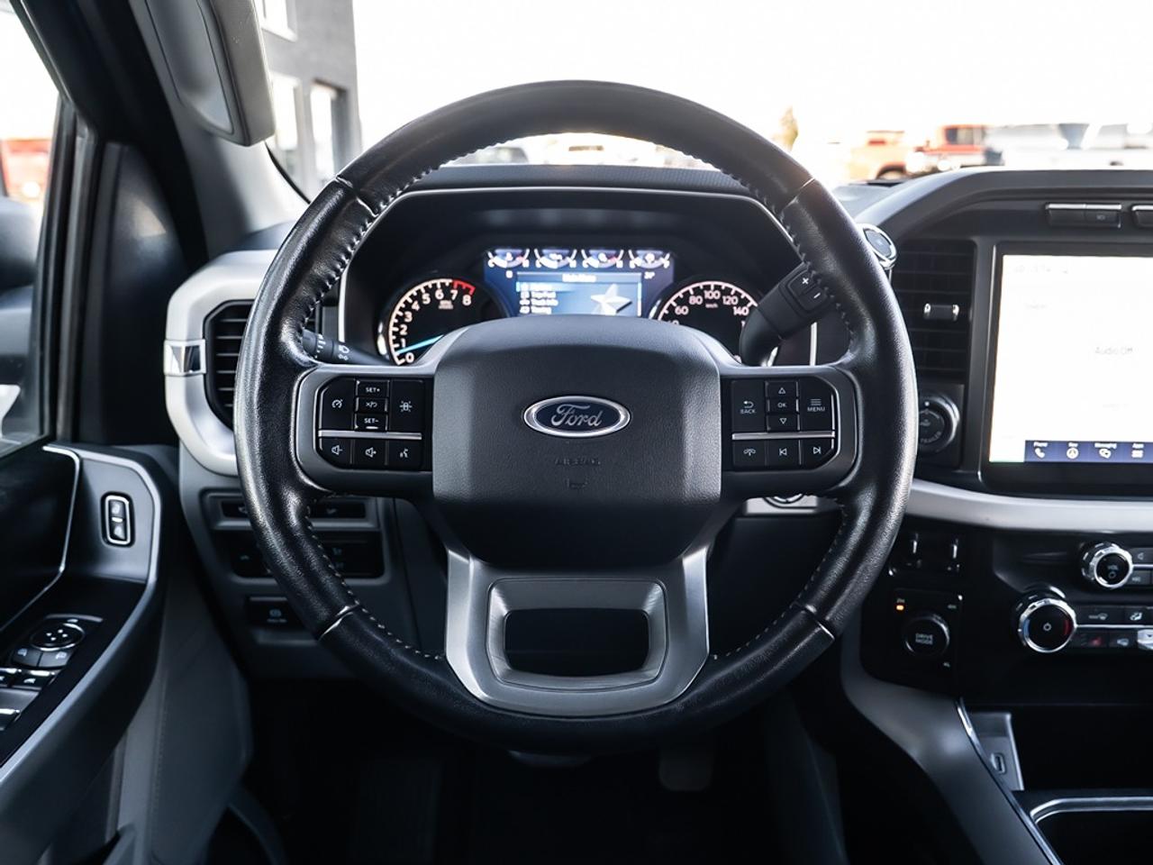 2022 Ford F-150 XLT Photo32