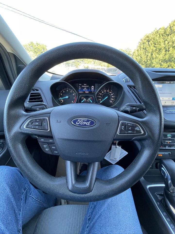 2018 Ford Escape SE Photo