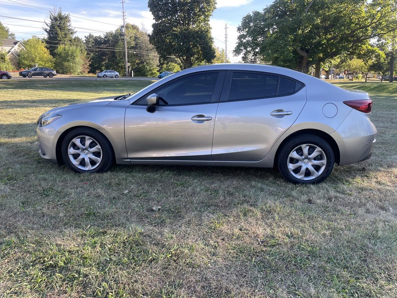 2015 Mazda MAZDA3 GX Photo