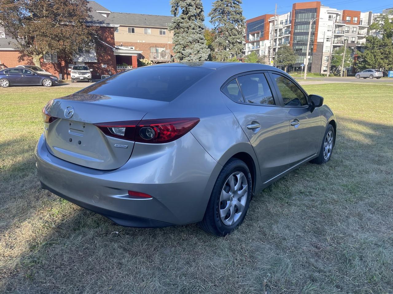 2015 Mazda MAZDA3 GX Photo