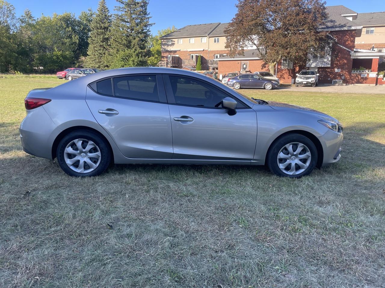 2015 Mazda MAZDA3 GX Photo