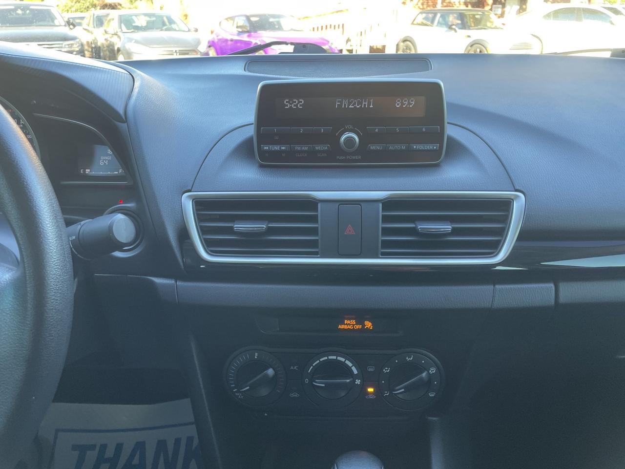 2015 Mazda MAZDA3 GX Photo