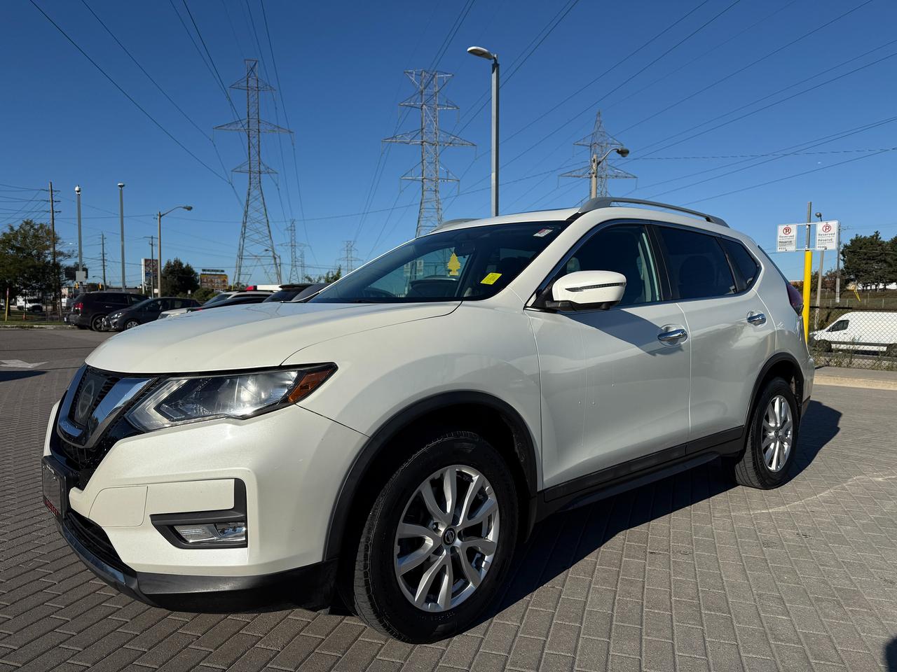 2017 Nissan Rogue SV*PANO ROOF*NAVI*360 CAM* - Photo #1