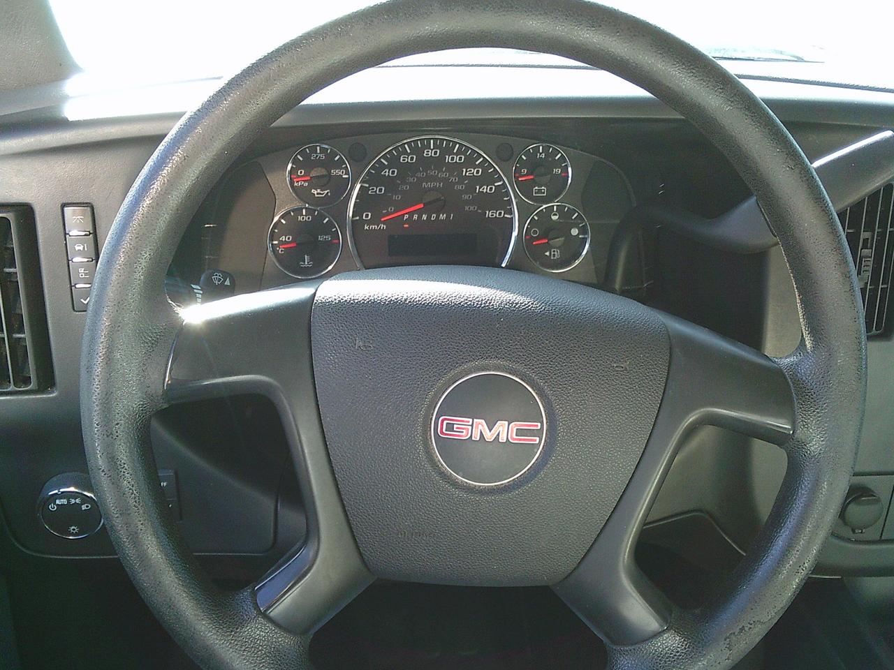 2014 GMC Savana 3500 Van 159" SRW W/RAMP Photo