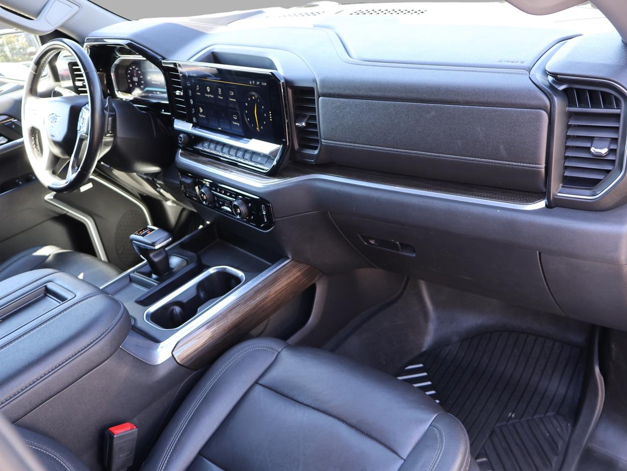 2022 Chevrolet Silverado 1500 V8 LT Z71 TRAIL BOSS 4WD CREW *ACCIDENT FREE*SERVICE RECORDS* Photo