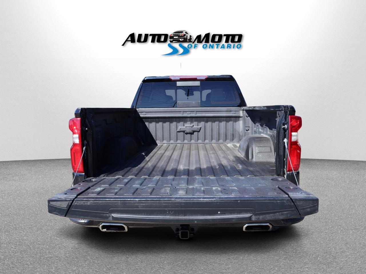 2022 Chevrolet Silverado 1500 V8 LT Z71 TRAIL BOSS 4WD CREW *ACCIDENT FREE*SERVICE RECORDS* Photo