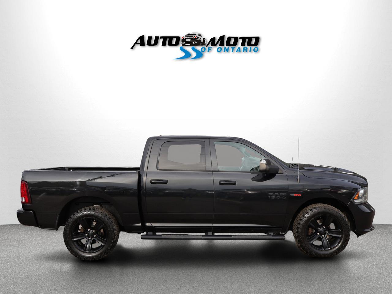2018 RAM 1500 DIESEL SPORT CREW CAB 4WD *ACCIDENT FREE*SERVICE RECORDS* CAMERA BLUETOOTH LEATHER HEATED SEATS CRUISE ALLOYS Photo
