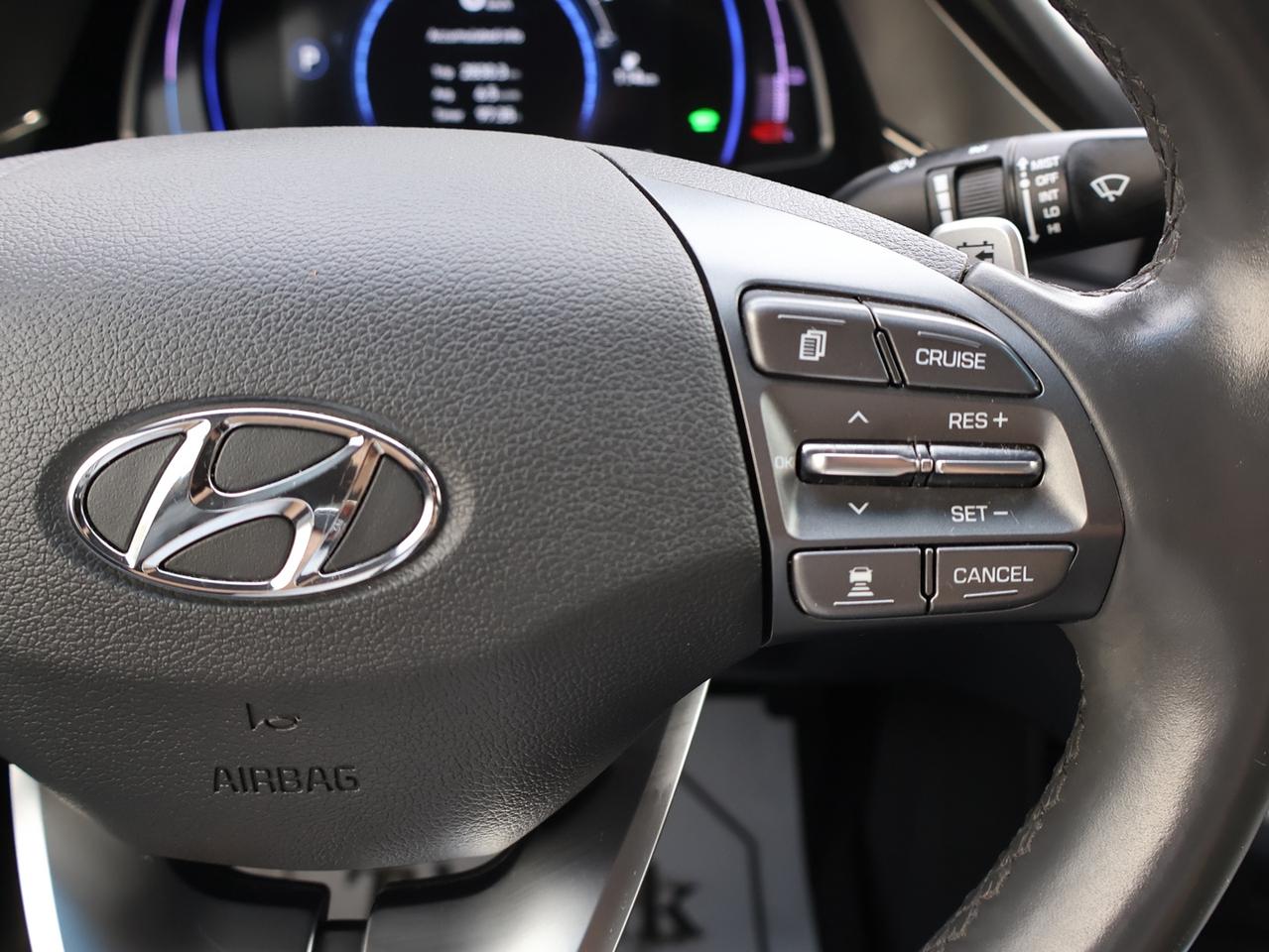 2020 Hyundai IONIQ Electric ULTIMATE *ACCIDENT FREE*1 OWNER* CAMERA NAV BLUETOOTH LEATHER HEATED SEATS SUNROOF CRUISE ALLOYS Photo