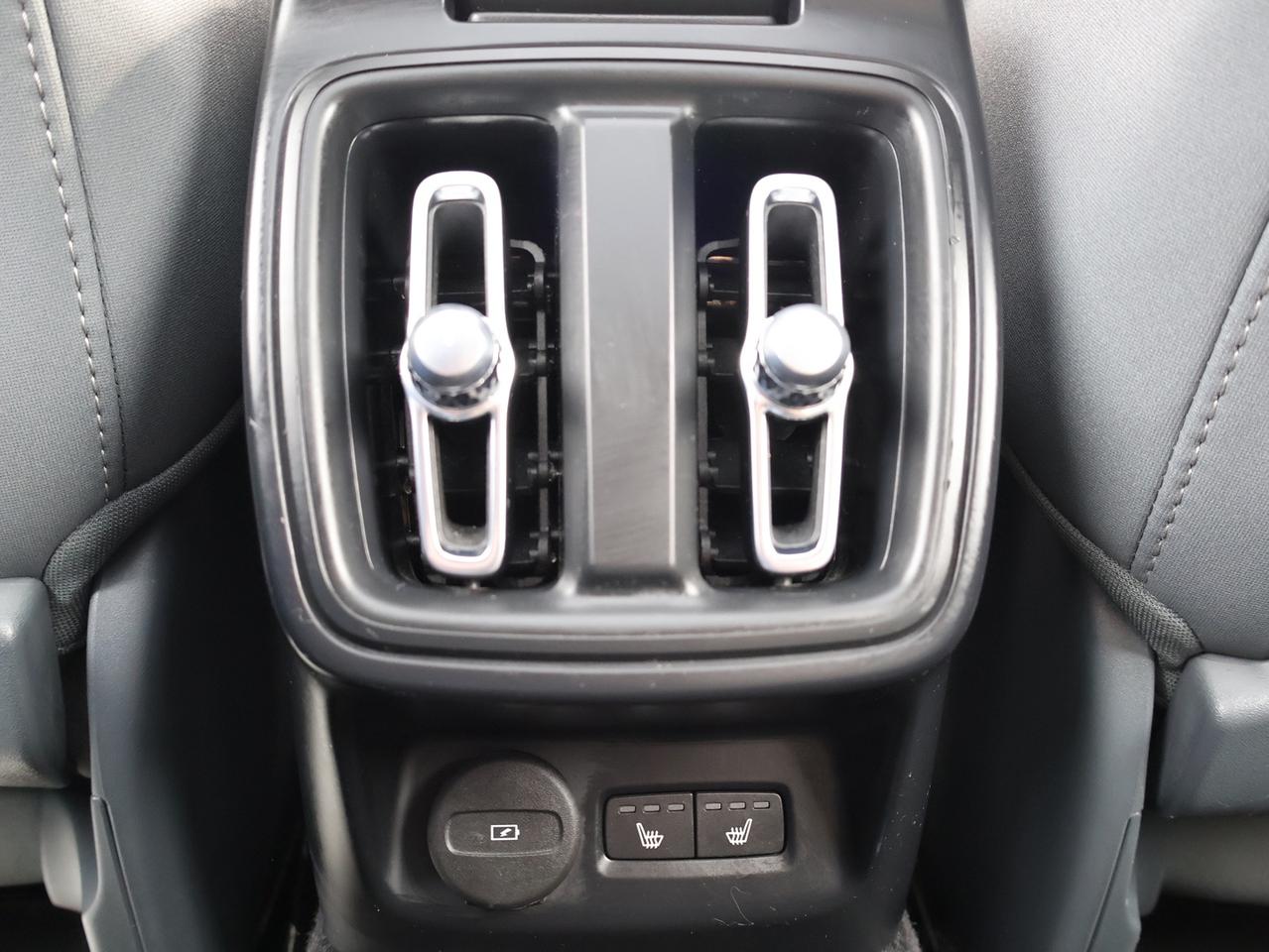 2023 Polestar 2 LONG RANGE DUAL MOTOR AWD *1 OWNER*ACCIDENT FREE*SERVICE RECORDS* CAMERA NAV BLUETOOTH LEATHER HEATED SEATS PANO ROOF CRUISE ALLOYS Photo