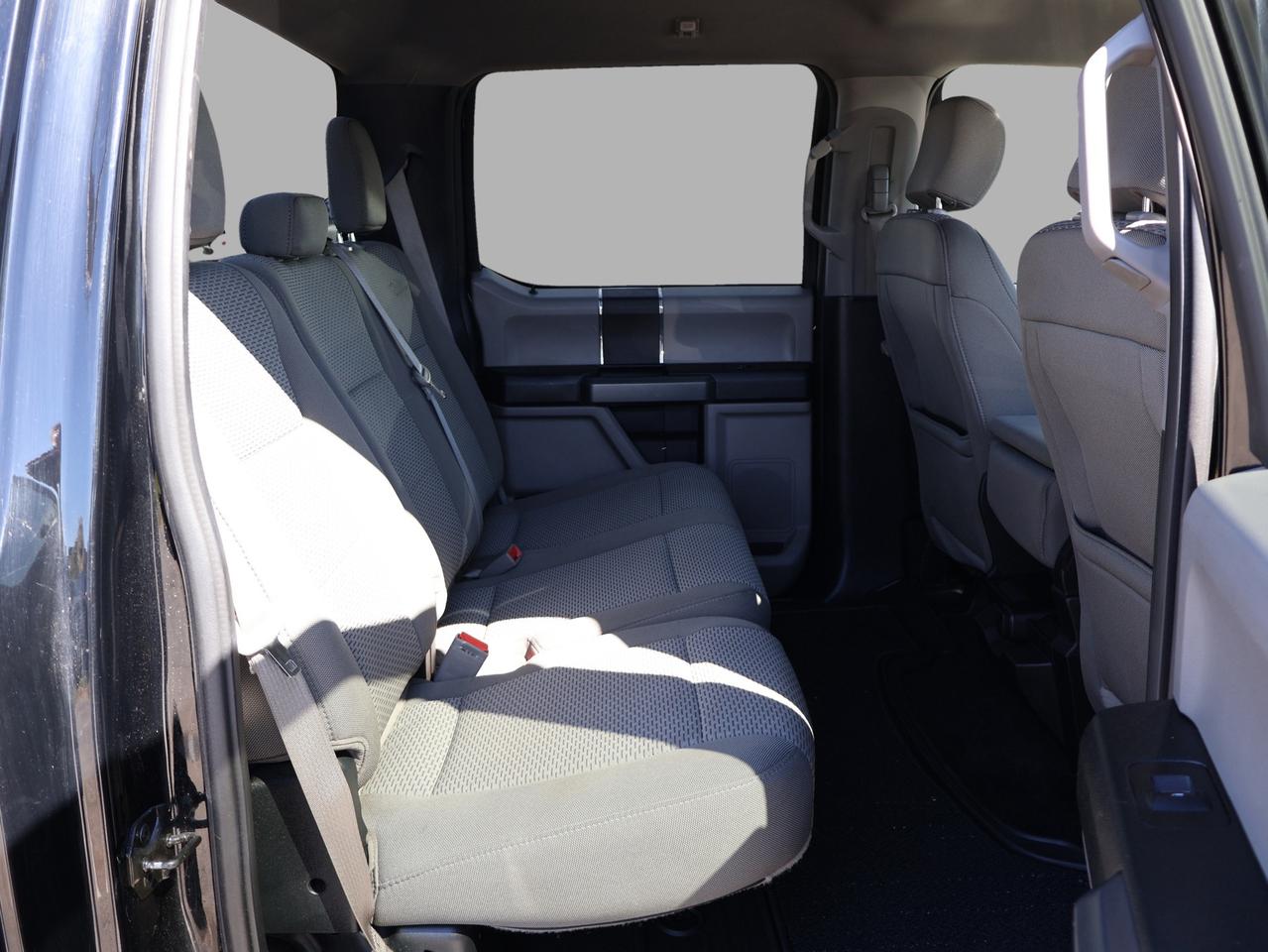 2018 Ford F-150 XLT CREW 4X4 *ACCIDENT FREE* CAMERA BLUETOOTH HEATED SEATS CRUISE ALLOYS Photo