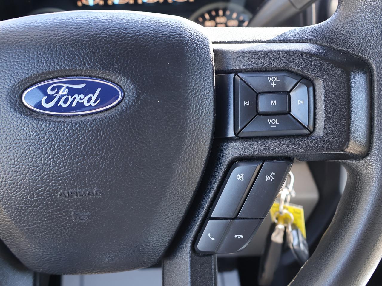 2018 Ford F-150 XLT CREW 4X4 *ACCIDENT FREE* CAMERA BLUETOOTH HEATED SEATS CRUISE ALLOYS Photo