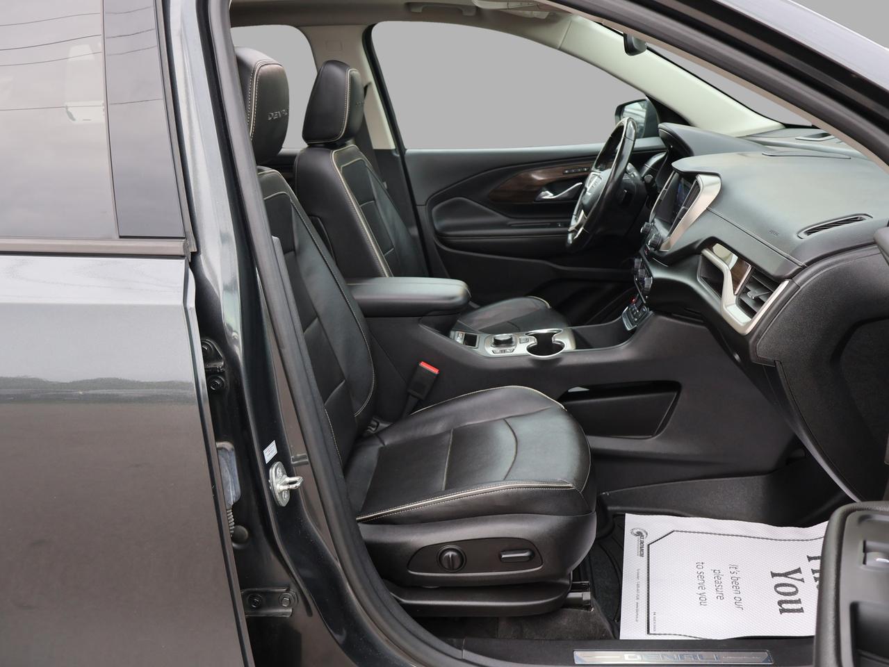 2019 GMC Terrain 2.0L TURBO DENALI AWD *ACCIDENT FREE*SERVICE RECORDS* CAMERA NAV BLUETOOTH LEATHER HEATED SEATS PANO ROOF CRUISE ALLOYS Photo