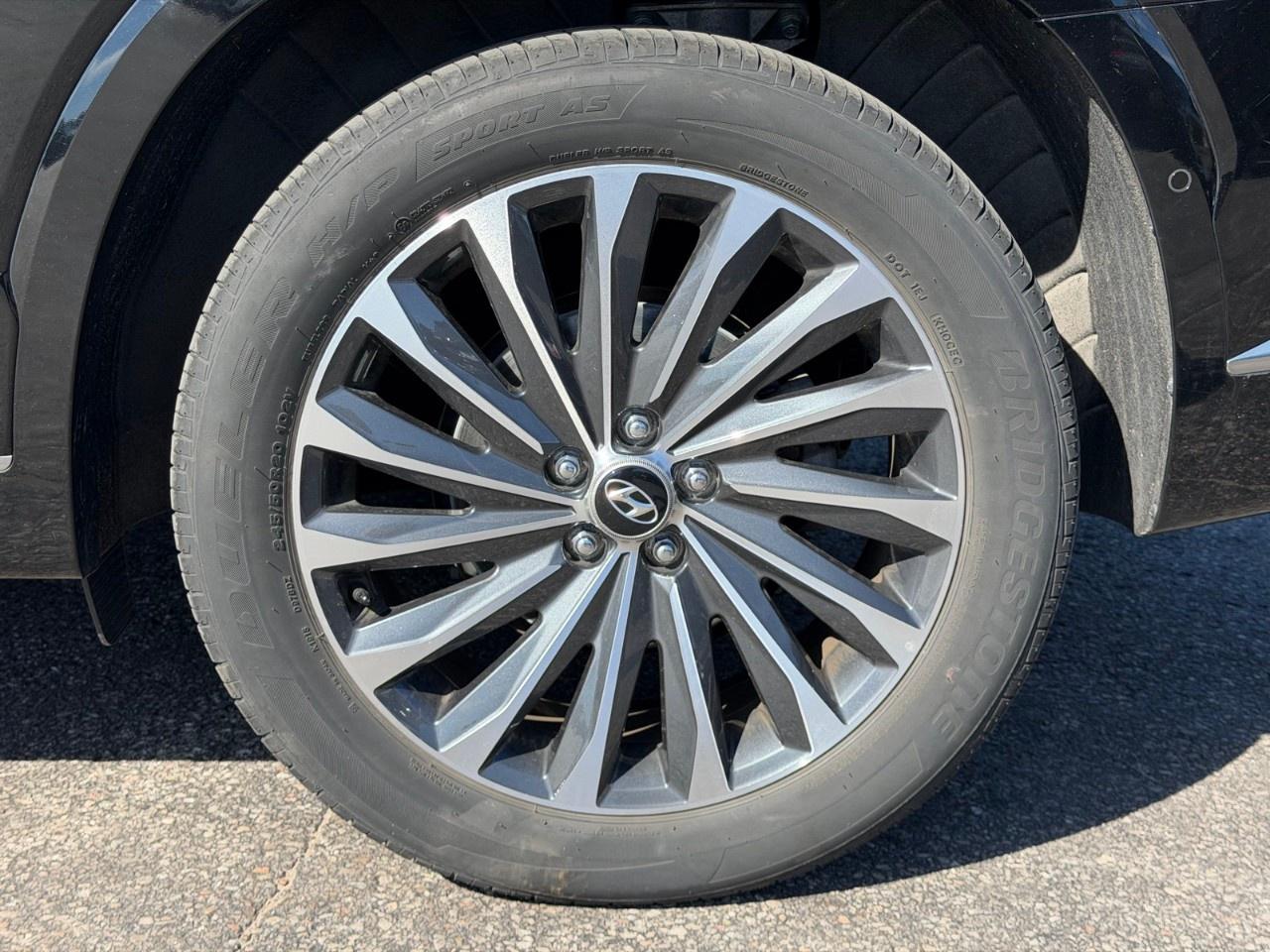 2025 Hyundai PALISADE Ultimate Calligraphy w/Beige 7-Passenger AWD Photo