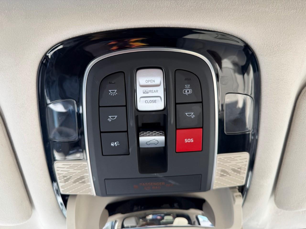 2025 Hyundai PALISADE Ultimate Calligraphy w/Beige 7-Passenger AWD Photo