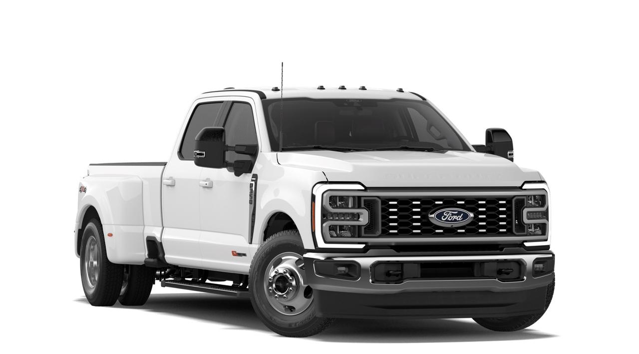 2027 Ford F-350 Super Duty DRW Lariat Photo3