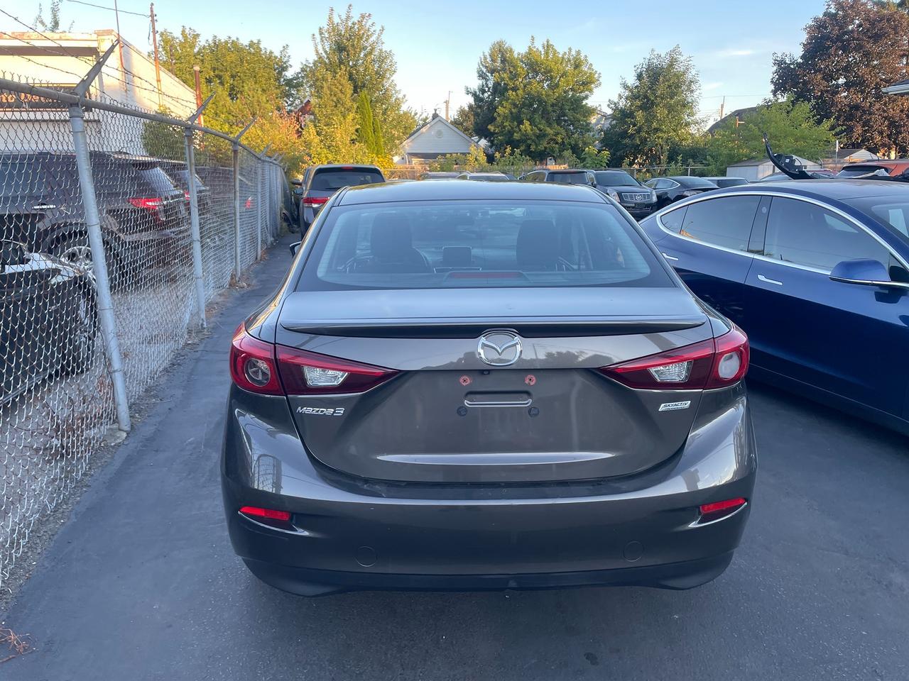 2015 Mazda MAZDA3