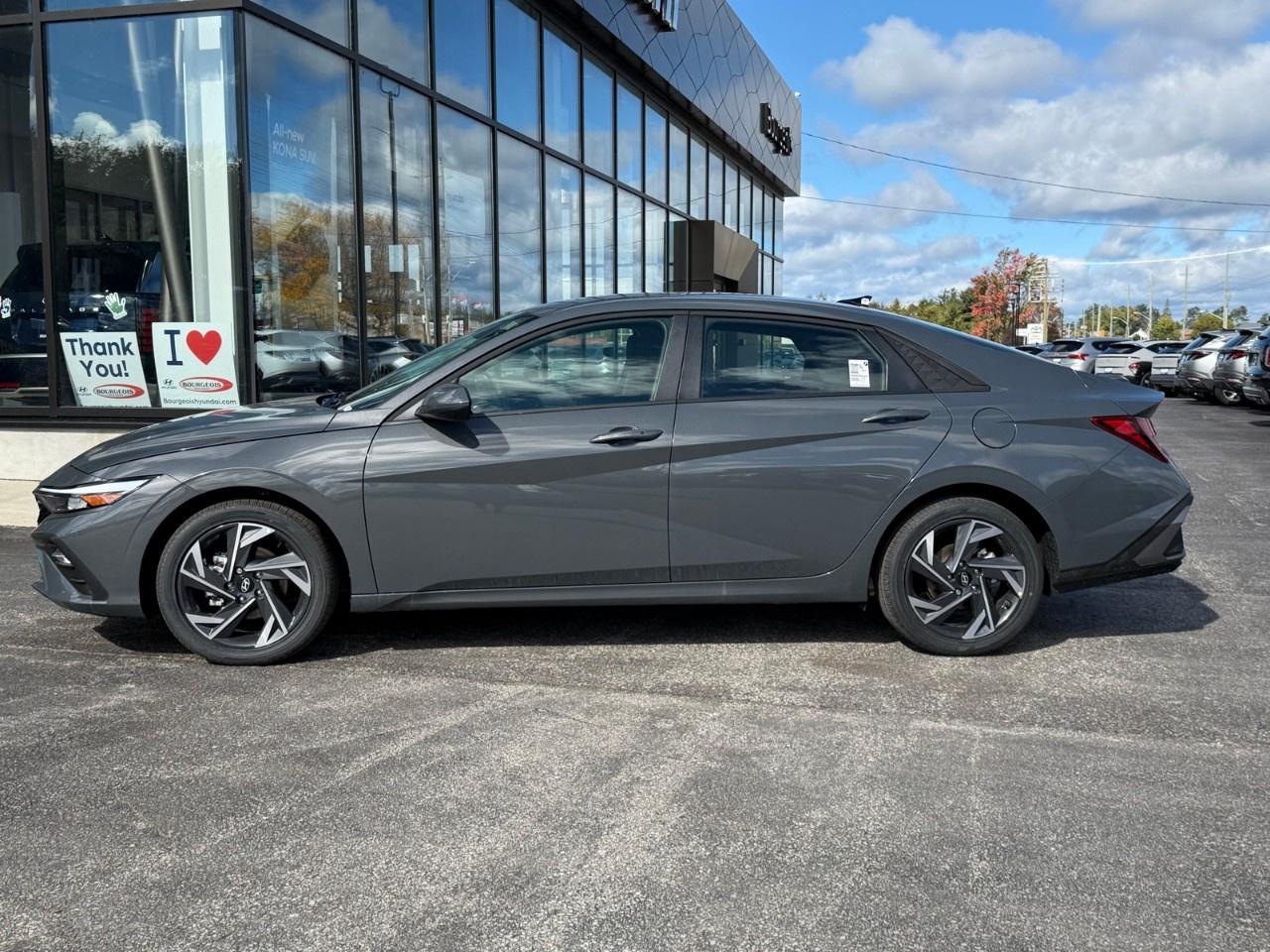 2026 Hyundai Elantra Preferred IVT w/Tech Pkg Photo3