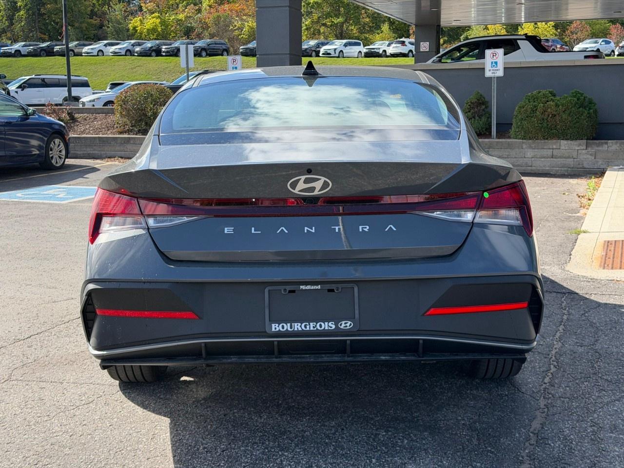 2026 Hyundai Elantra Preferred IVT w/Tech Pkg Photo