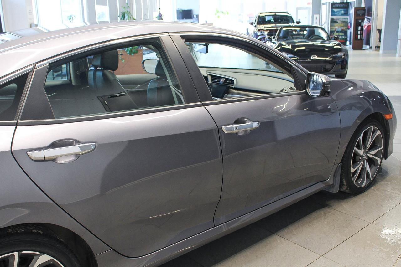2020 Honda Civic Touring LEATHER SEATS - NAVIGATION - ADAPTIVE CRUISE CONTROL Photo