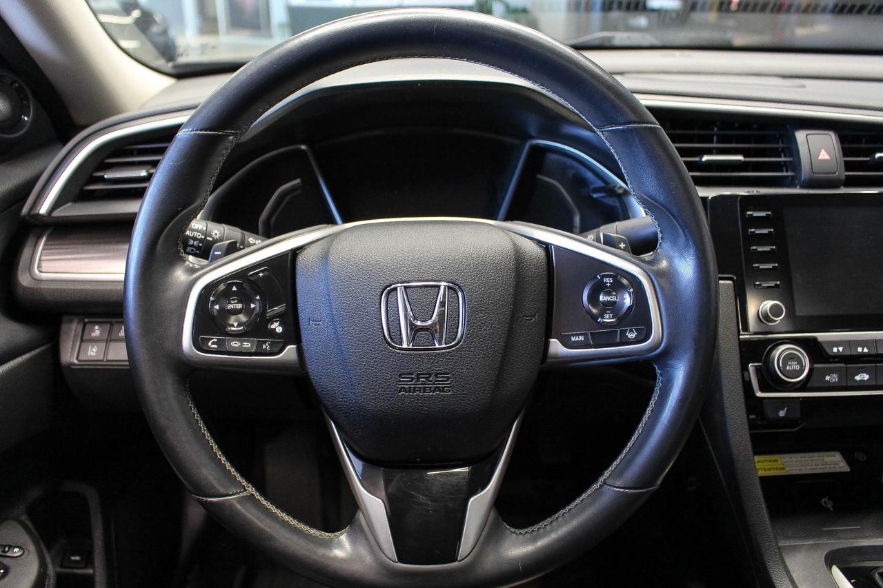 2020 Honda Civic Touring LEATHER SEATS - NAVIGATION - ADAPTIVE CRUISE CONTROL Photo