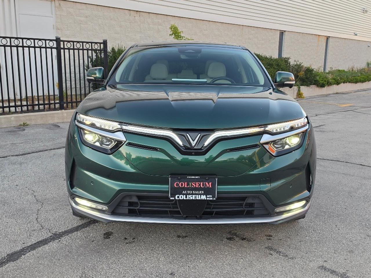 2023 VinFast VF 8 PLUS AWD Photo