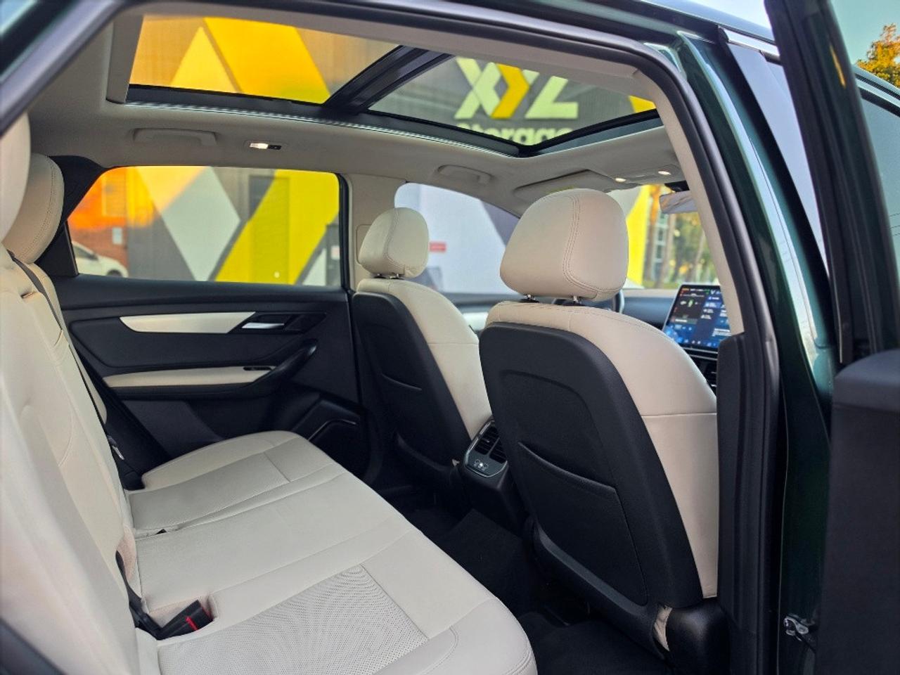 2023 VinFast VF 8 PLUS AWD Photo