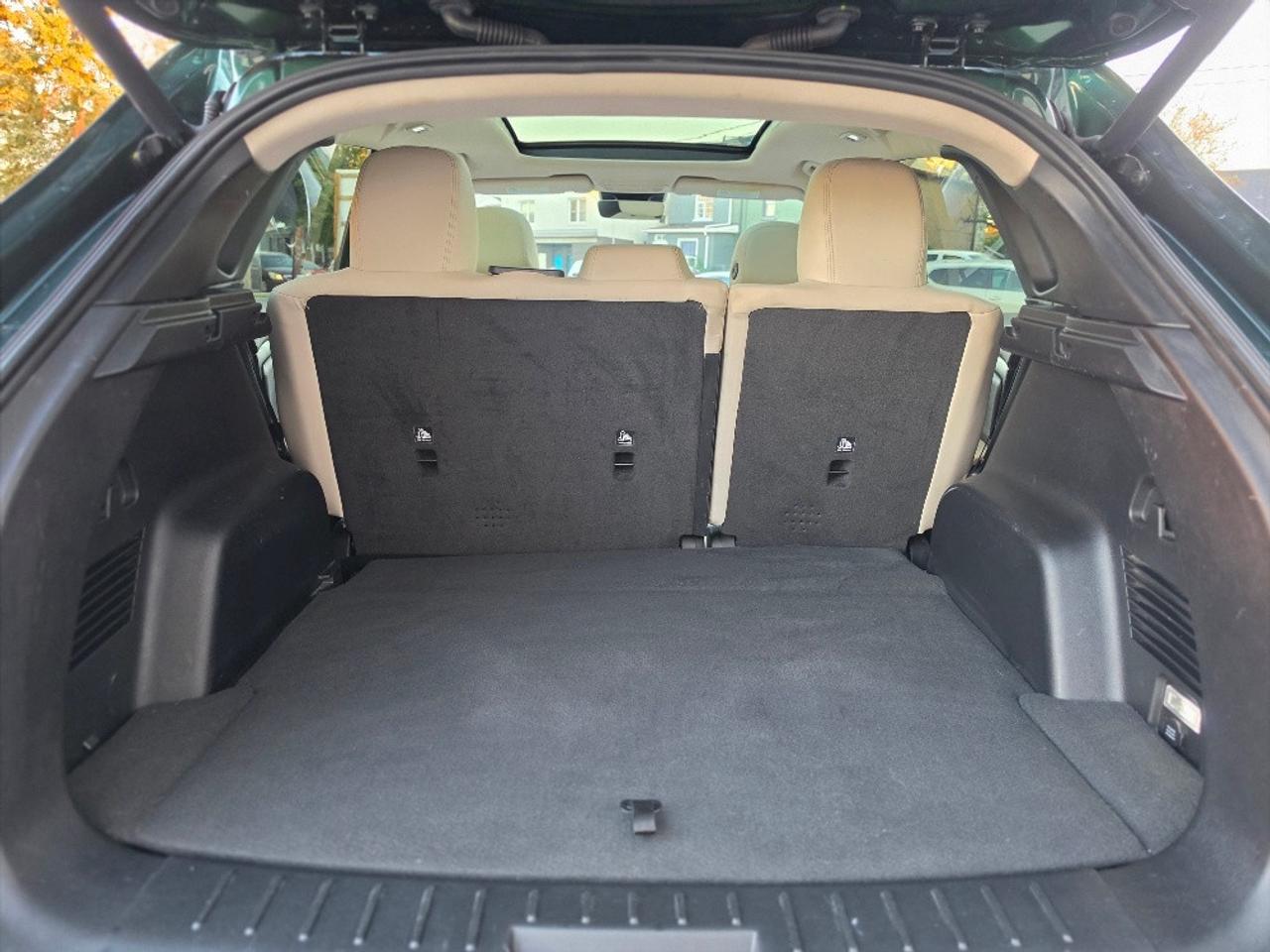 2023 VinFast VF 8 PLUS AWD Photo