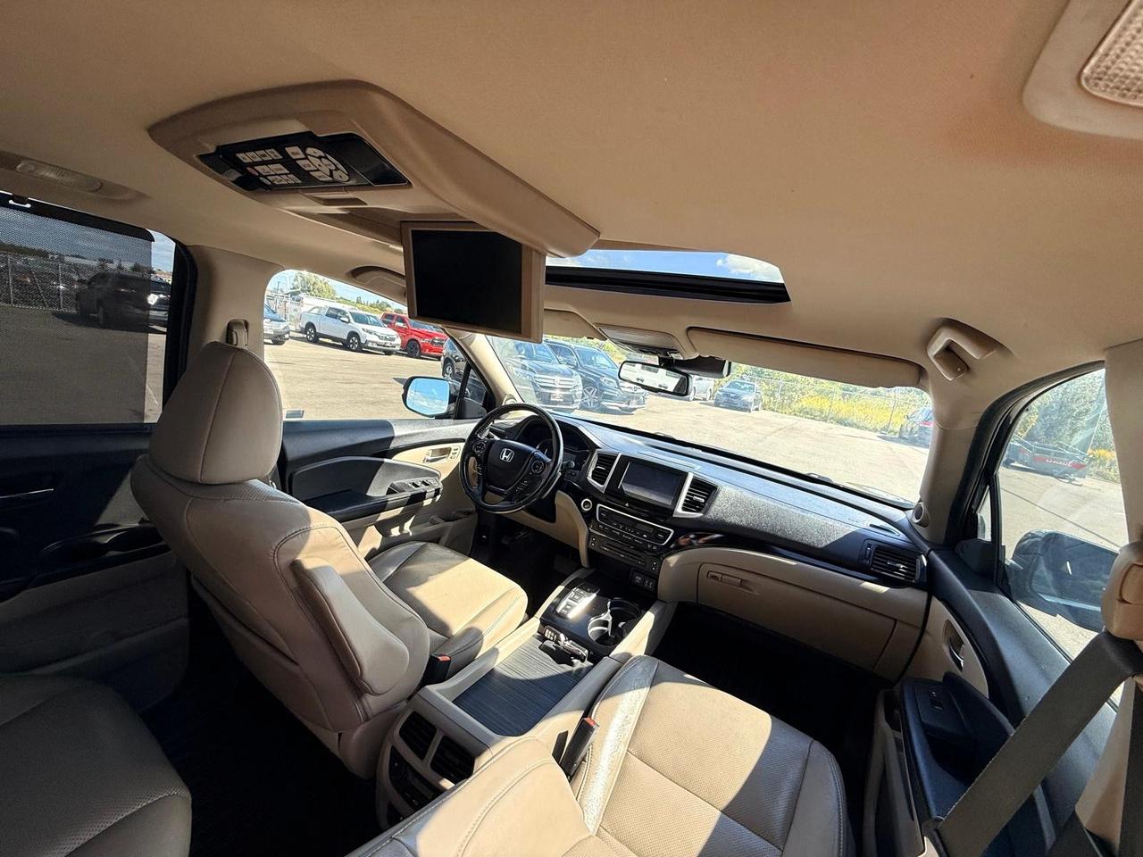 2016 Honda Pilot Touring AWD Photo
