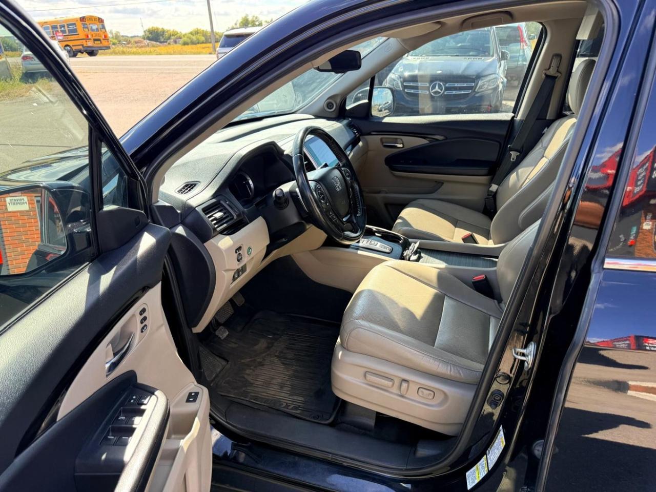 2016 Honda Pilot Touring AWD Photo
