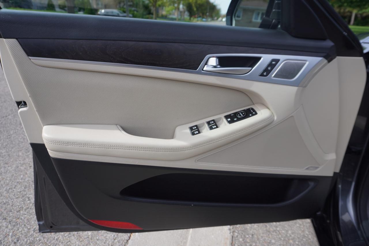 2018 Genesis G80 ONE OWNER / NO ACCIDENTS / HEADS UP DISPLAY / LUXURY Photo
