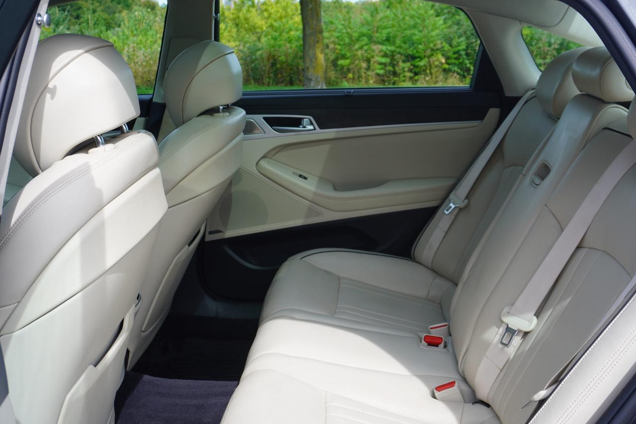 2018 Genesis G80 ONE OWNER / NO ACCIDENTS / HEADS UP DISPLAY / LUXURY Photo