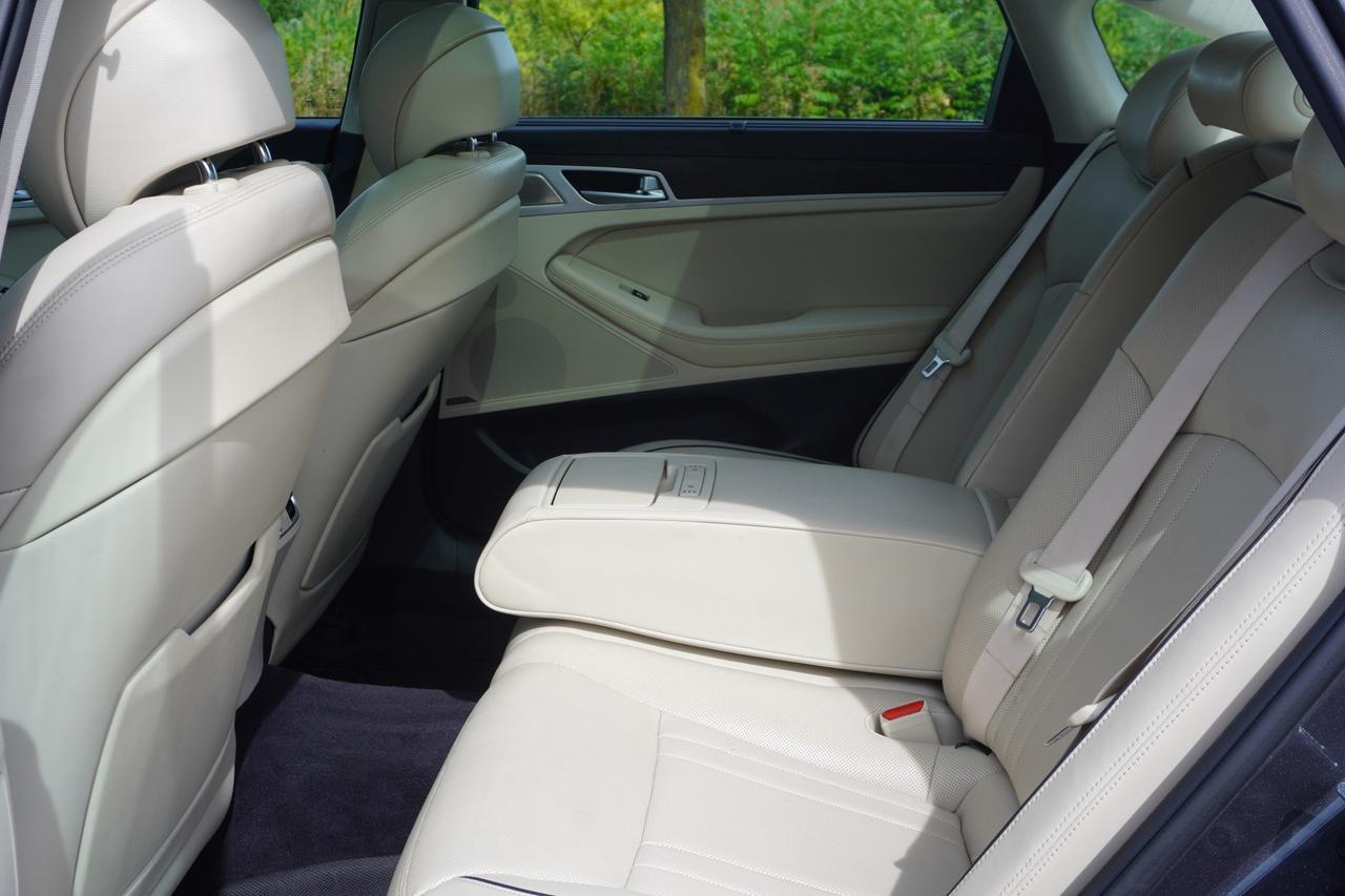 2018 Genesis G80 ONE OWNER / NO ACCIDENTS / HEADS UP DISPLAY / LUXURY Photo