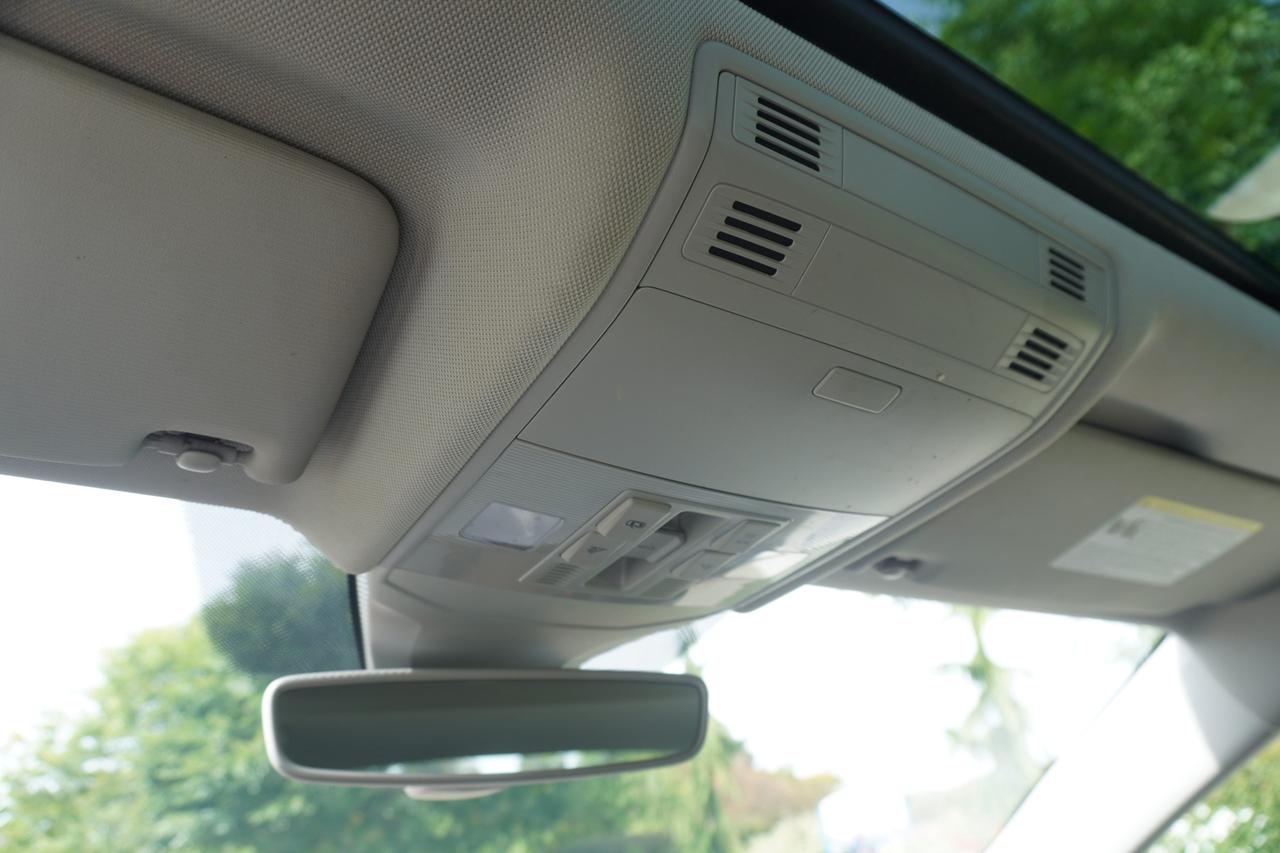 2019 Volkswagen Jetta EXECLINE / 1 OWNER / NO ACCIDENTS / BEATS AUDIO! Photo